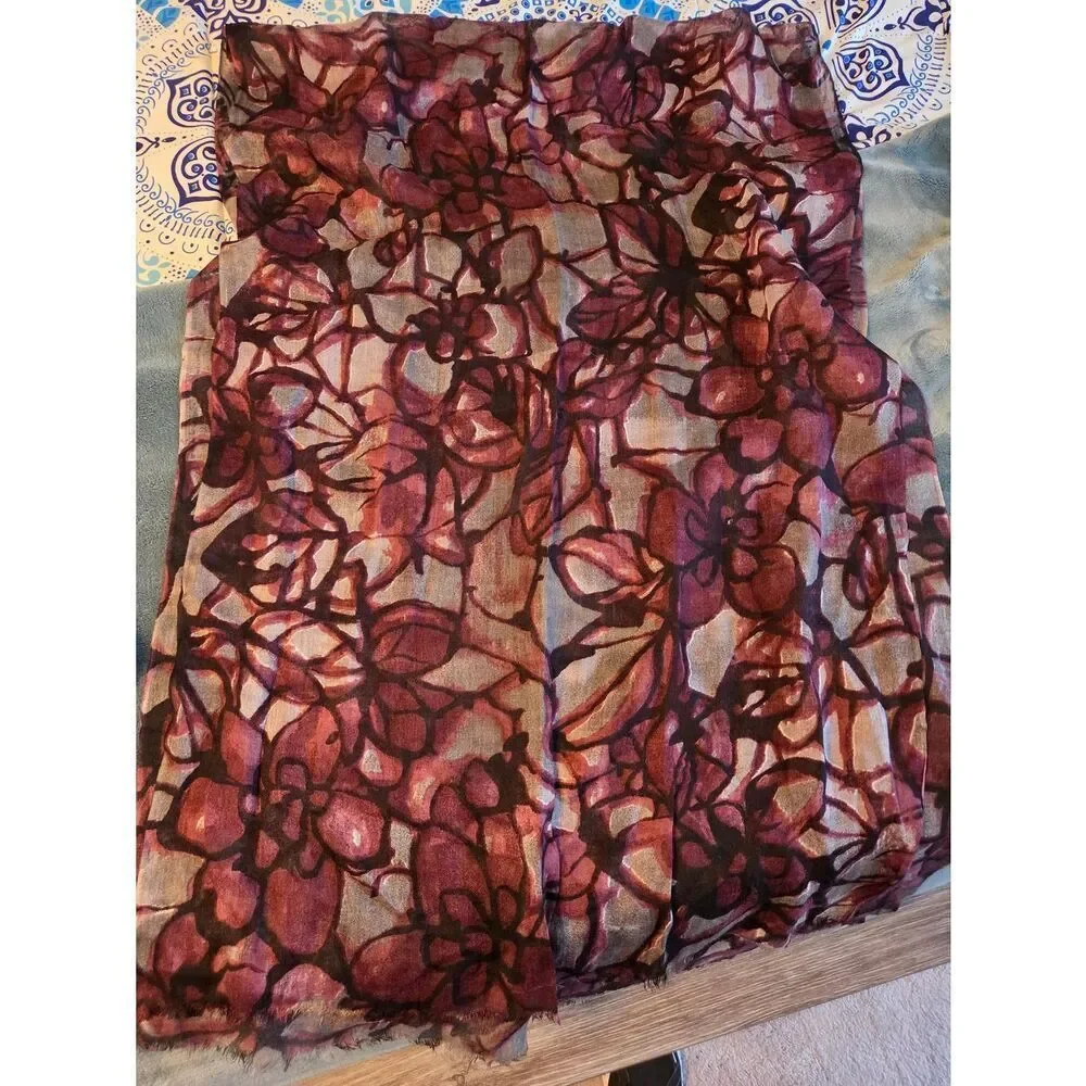 Women's Floral Pattern Burgundy Scarf